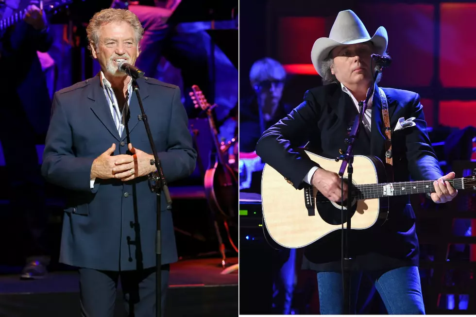Dwight Yoakam, Larry Gatlin + More Will Join Nashville Songwriters Hall of Fame