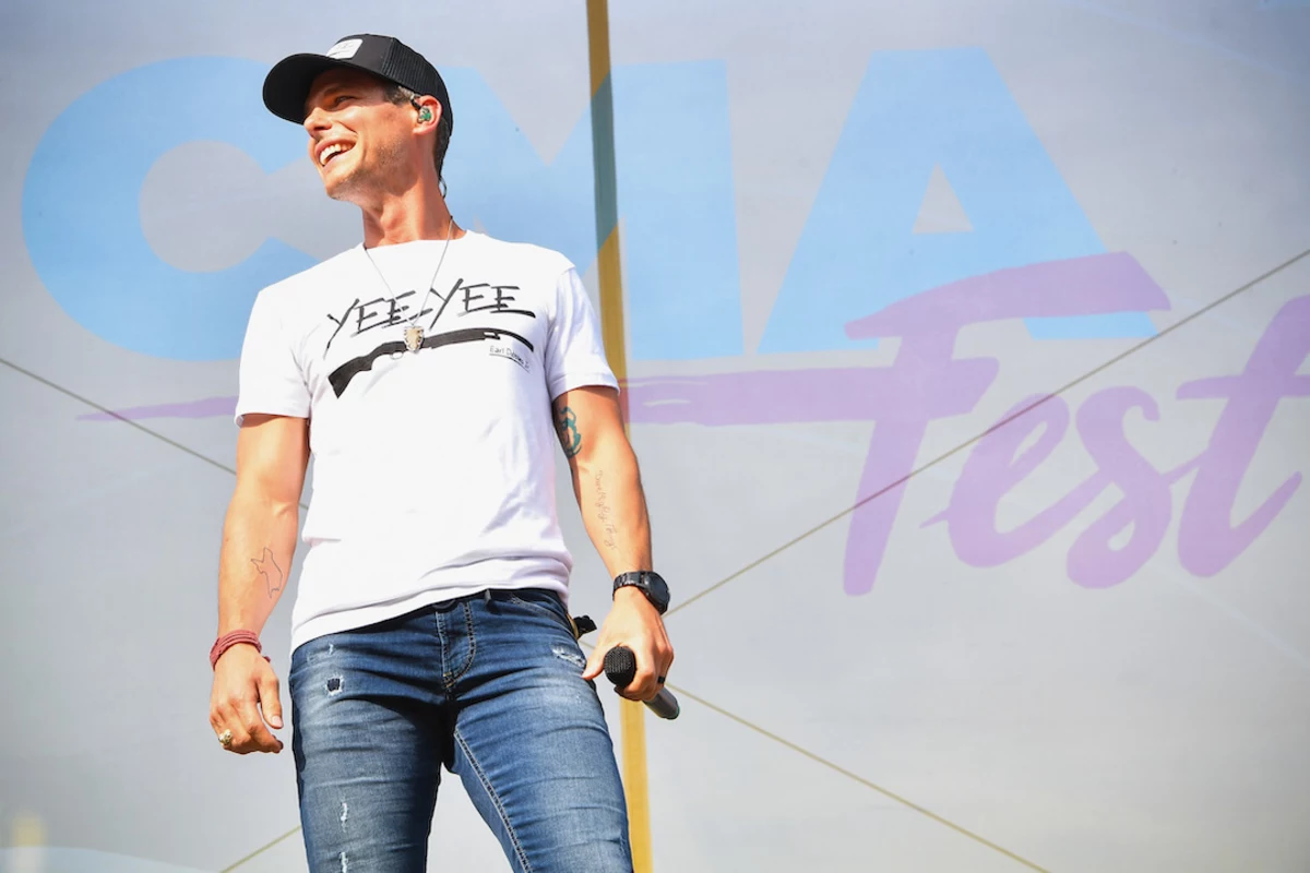 Hear Granger Smith S Peaceful That S Why I Love Dirt Roads