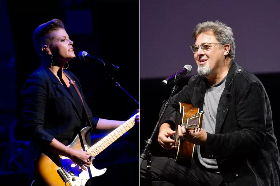 Vince Gill Reveals Natalie Maines&#8217; Dad Thanked Him for Standing Up for the Dixie Chicks