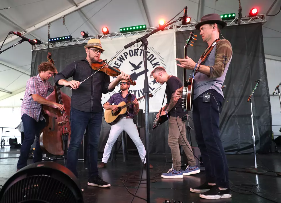 The Infamous Stringdusters Announce 2022 Toward the Fray Tour