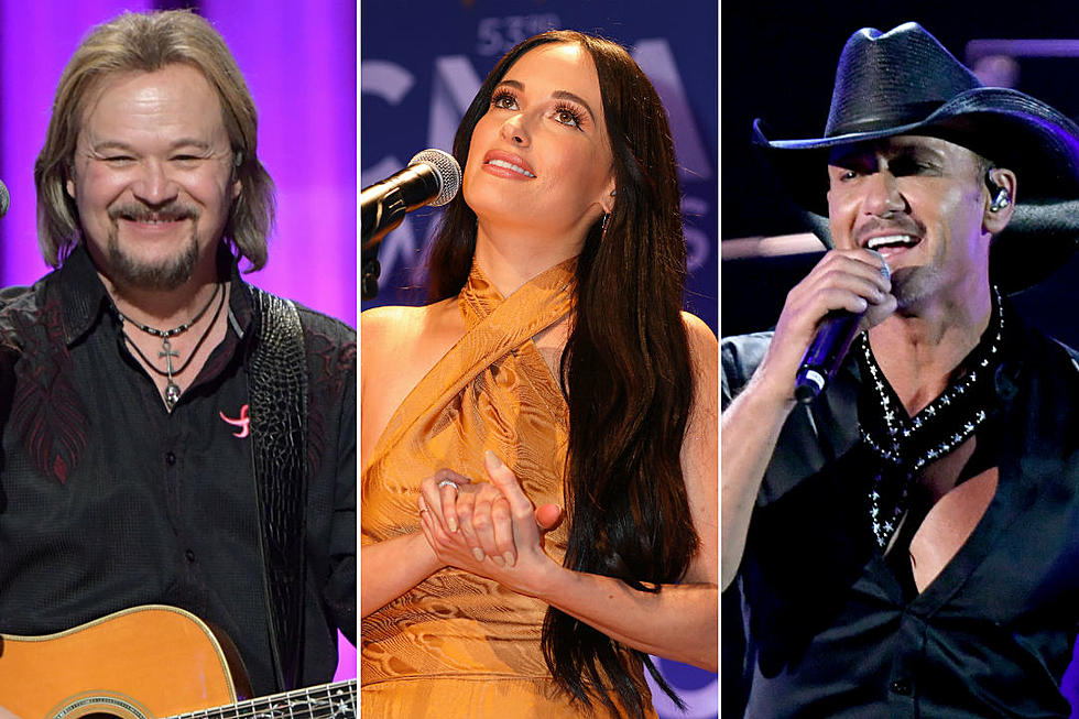 Family, Food + Gratitude: A Country Music Thanksgiving Playlist