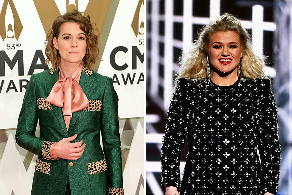 Kelly Clarkson Takes on Brandi Carlile&#8217;s Soaring &#8216;The Story&#8217; for &#8216;Kellyoke&#8217; [WATCH]