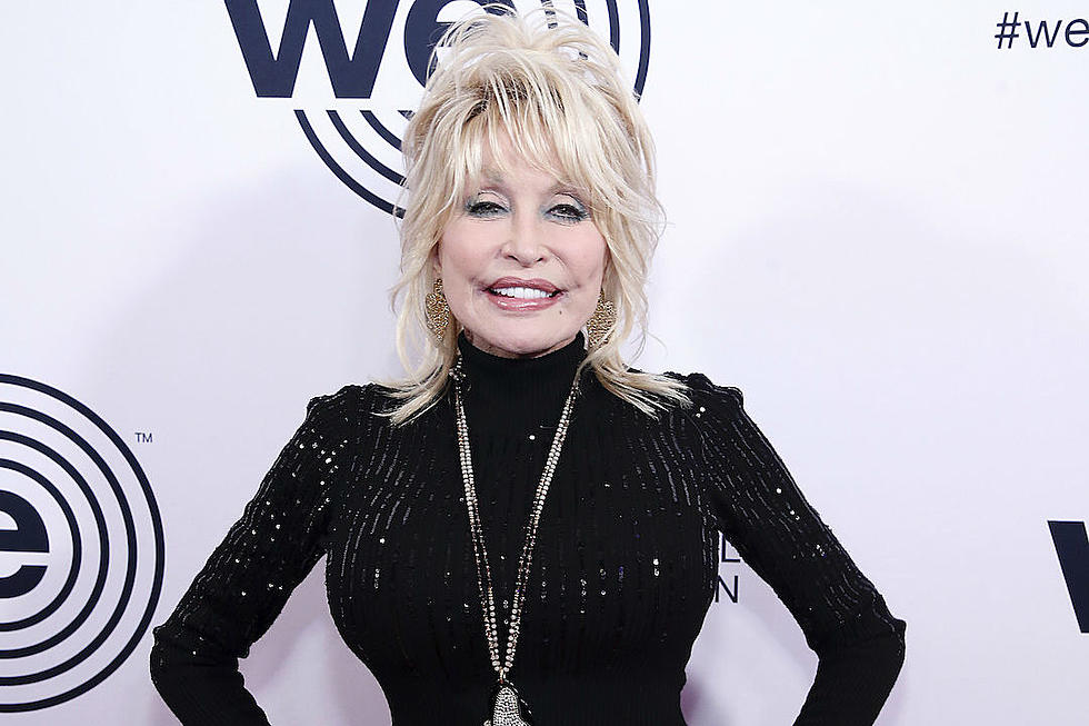 Dolly Parton Notches First Ever No. 1 on Billboard&#8217;s Dance/Electronic Chart With &#8216;Faith&#8217;