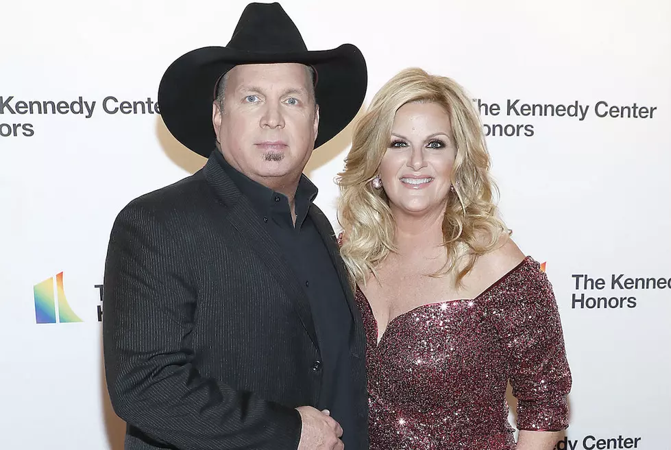 Trisha Yearwood + Garth Brooks Have One Christmas Tradition They Stick to No Matter How Crazy Life Gets