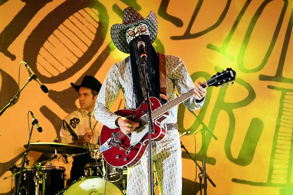 Orville Peck Plans &#8216;Show Pony&#8217; EP, Featuring a Shania Twain Duet