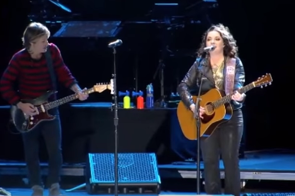 Ashley McBryde, Keith Urban Slay ‘No One Else on Earth’ on New Year’s Eve in Nashville [WATCH]