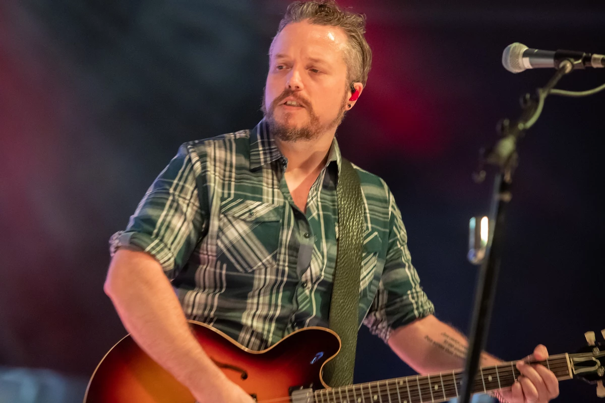LISTEN 'What've I Done to Help' Jason Isbell Wonders in New Song