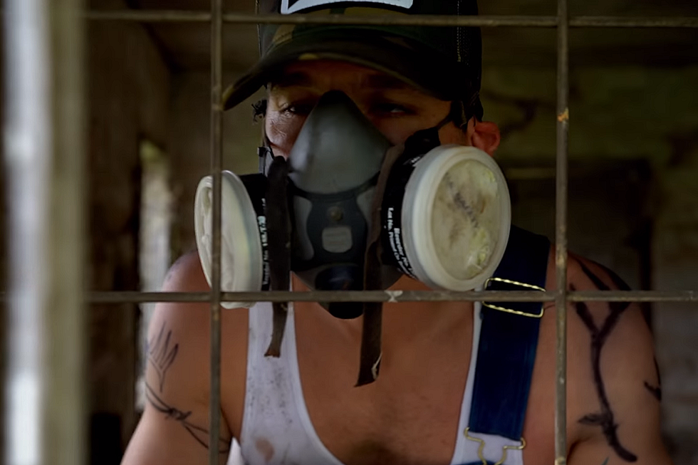 Earl Dibbles Jr. Is Quarantined, But We’re Not Sure He’s Doing It Right [WATCH]