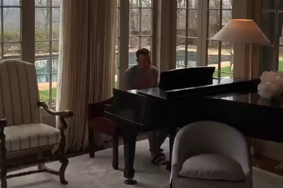 Tim McGraw Sends Quarantine-Time Message of Love With Lionel Richie Cover [WATCH]