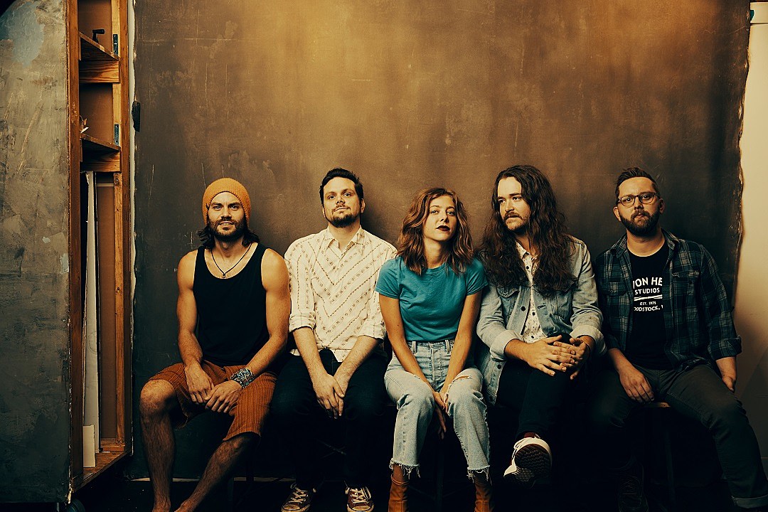 LISTEN: Birdtalker’s ‘Taking Control’ Is About Codependence