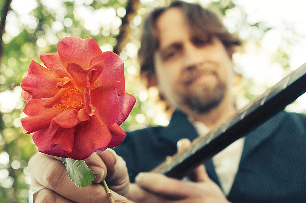 Interview: Hayes Carll Discusses New Album, 'You Get It All'