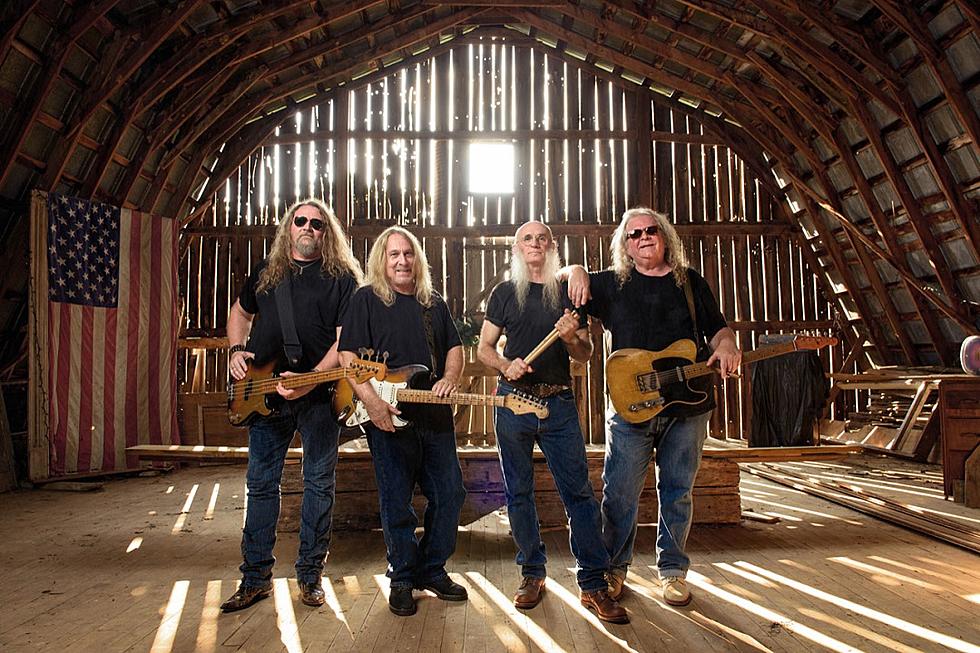 The Kentucky Headhunters&#8217; New Song &#8216;Susannah&#8217; Has a Levon Helm Connection [Exclusive Premiere]