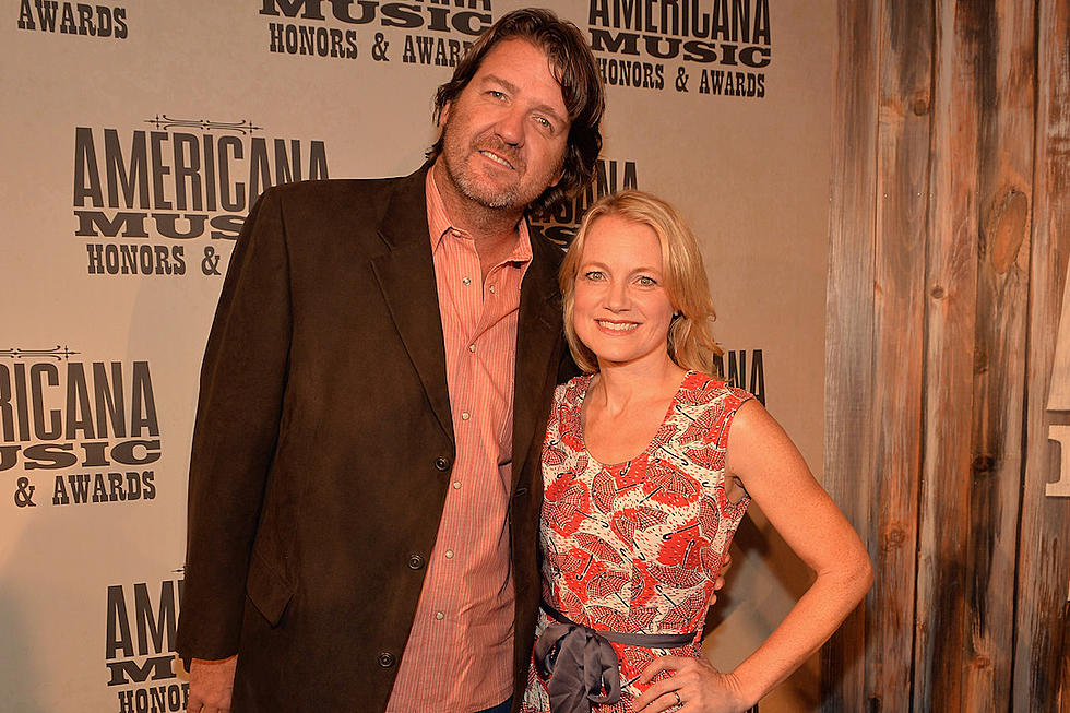 Bruce Robison and Kelly Willis, the &#8216;First Couple of Texas Country,&#8217; Announce Divorce