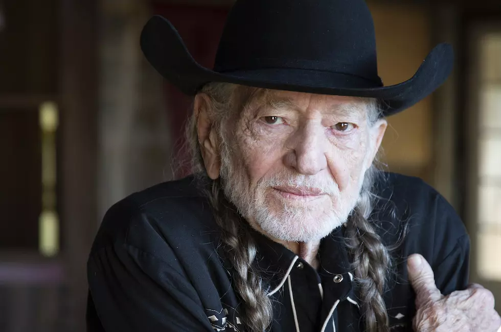 Willie Nelson to Detail Lasting Friendship With Drummer Paul English in Upcoming Book