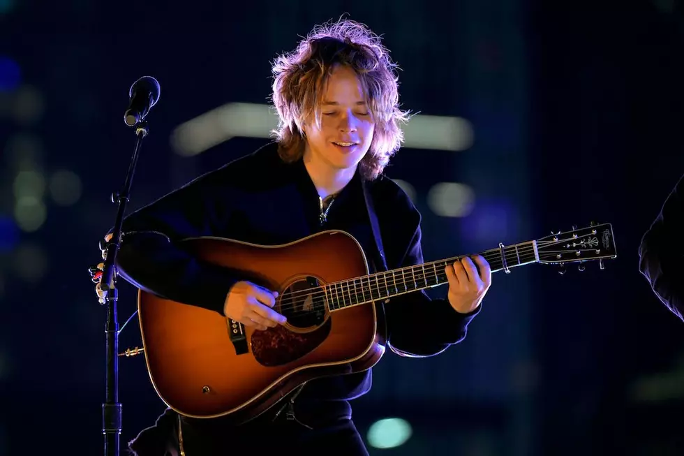Billy Strings Plots Winter 2023 Arena Tour