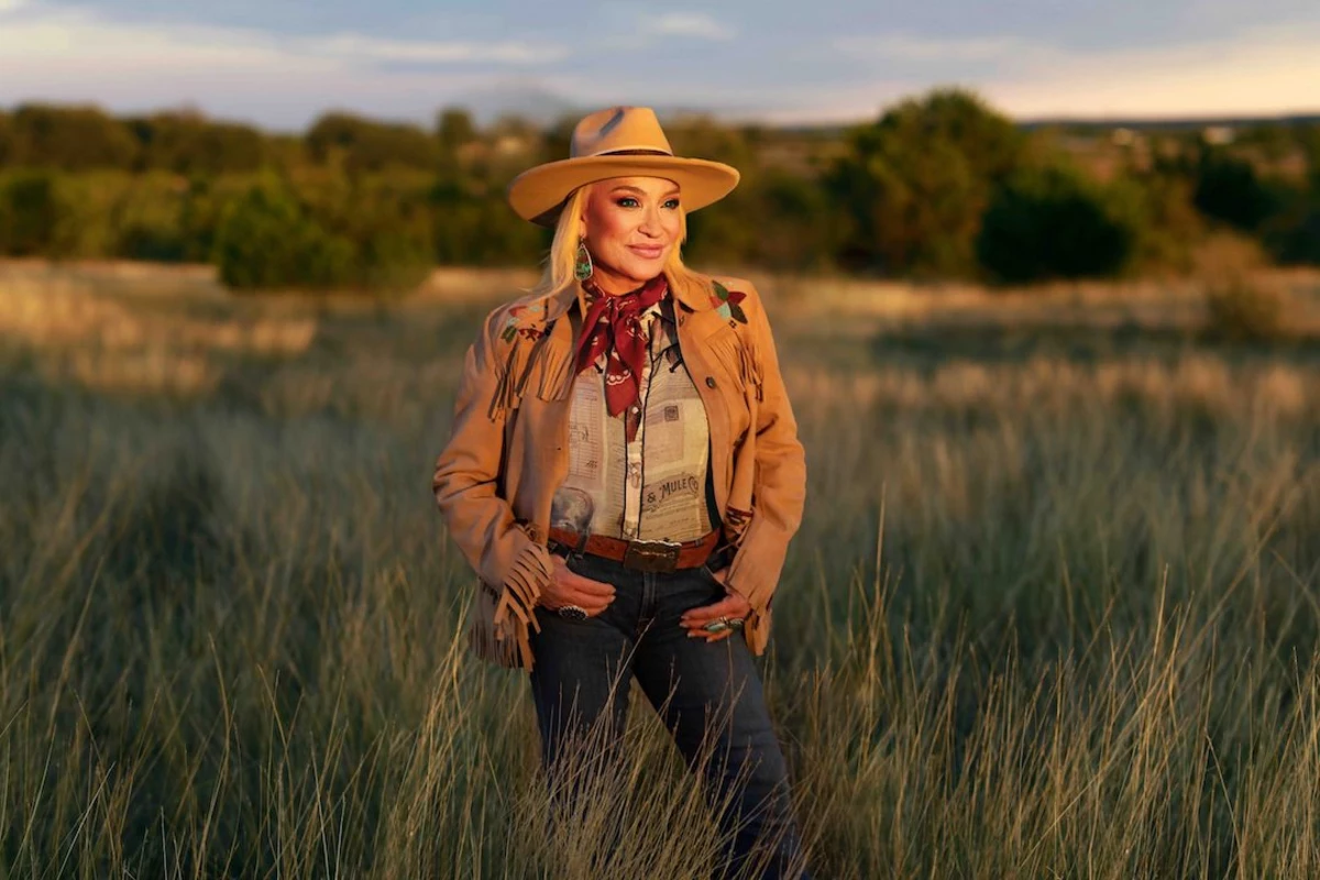 Tanya Tucker Announces New Album 'Sweet Western Sound' Hollywood