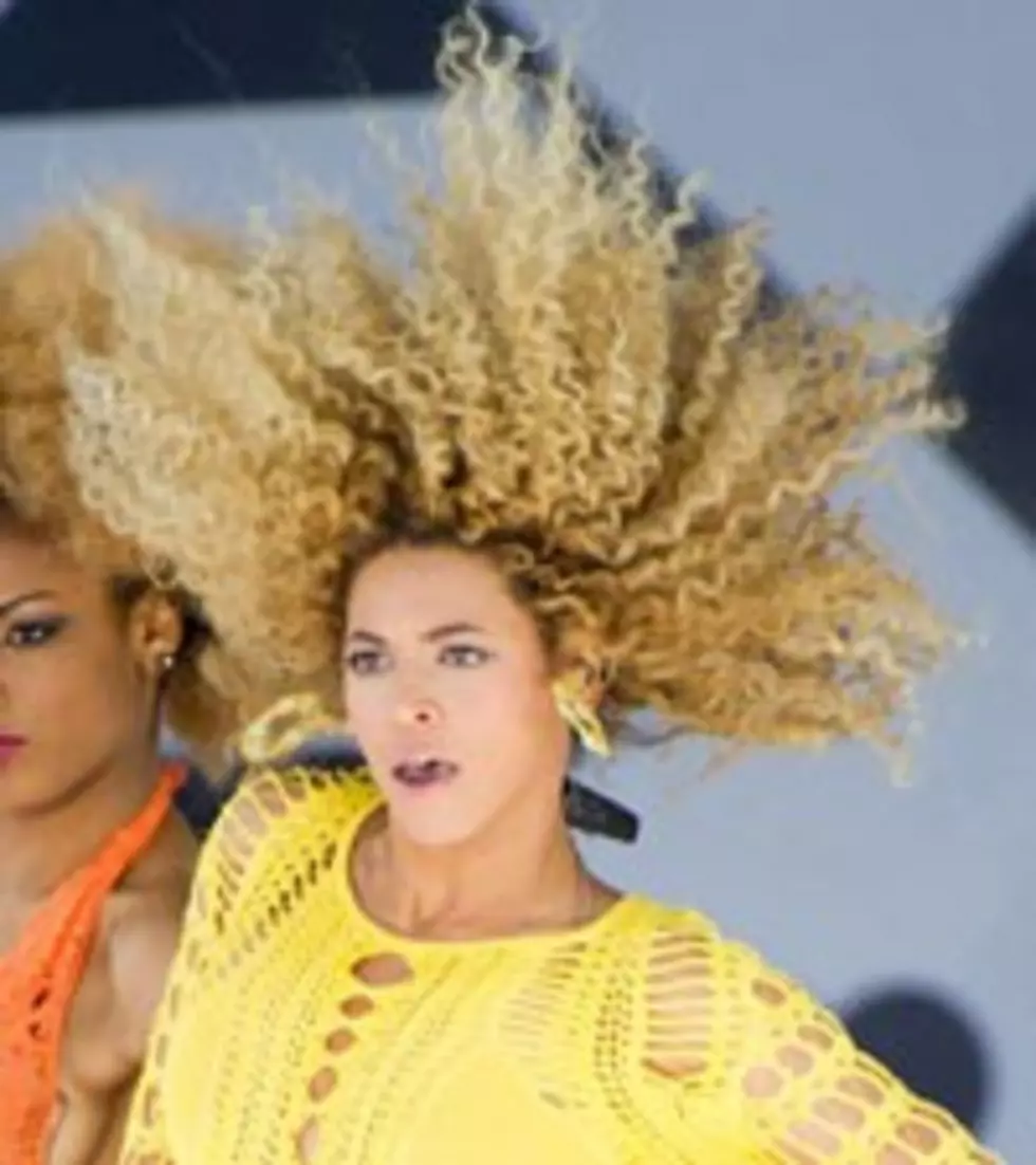 Beyonce Soars to No. 1 on Charts With &#8216;4&#8217; Album