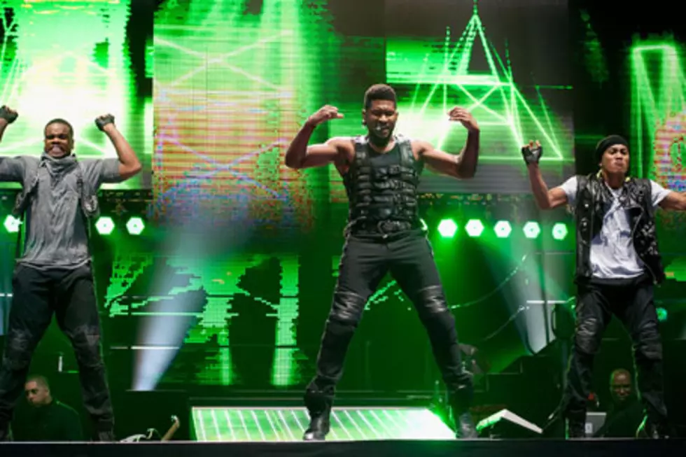 Usher Pays Tribute to Michael Jackson at Essence Festival