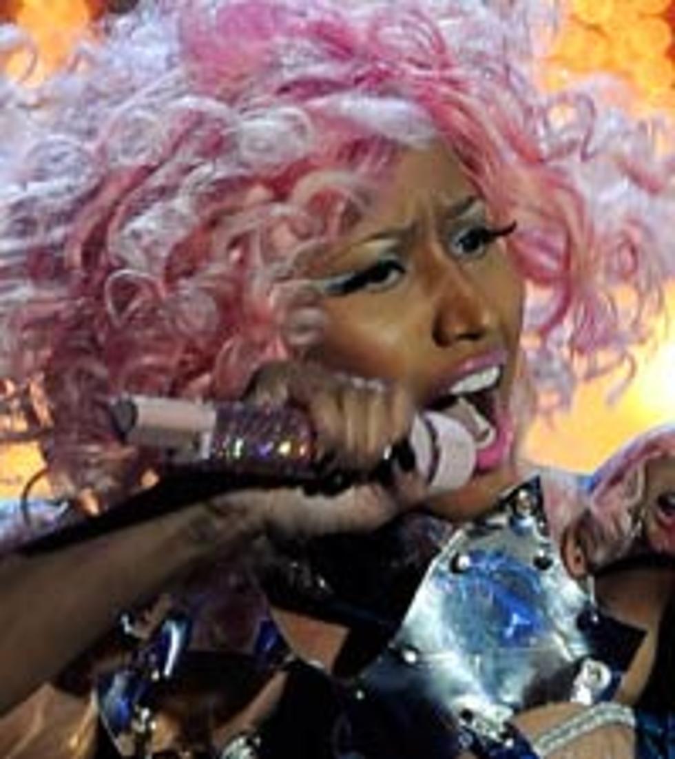 Nicki Minaj Wins 2011 AMAs for Favorite Artist, Album