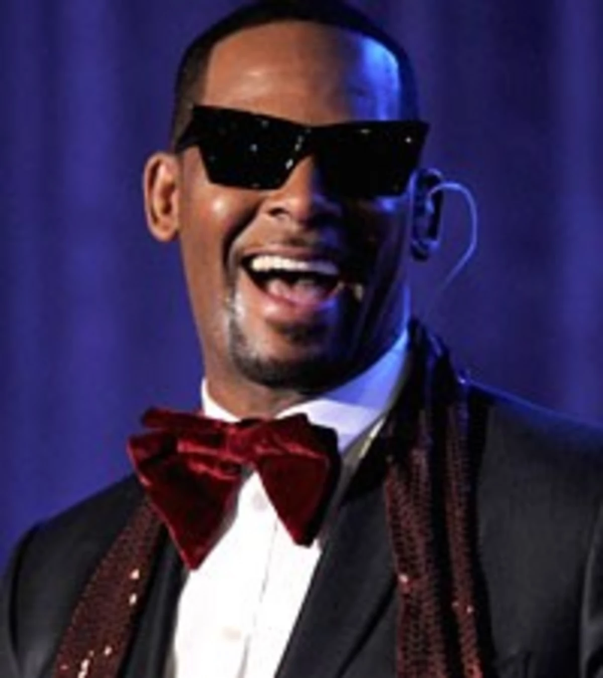 R. Kelly Cruise: Singer Will Launch Ship Event in 2012
