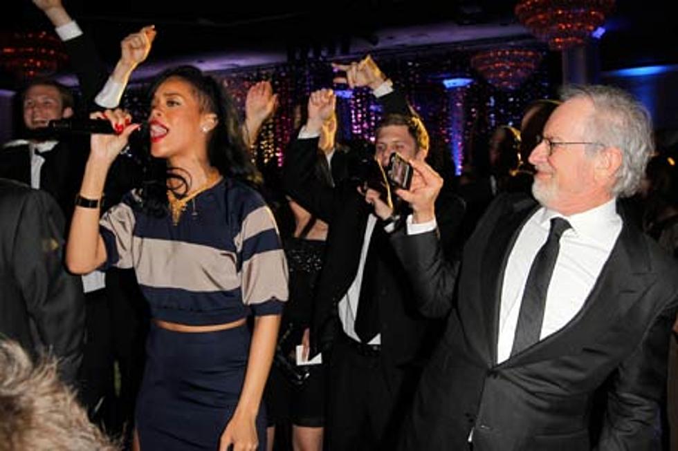 Rihanna Rocks Out With Steven Spielberg, Sheryl Crow at Cancer Benefit