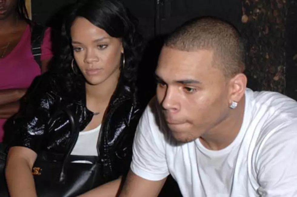 Rihanna, Chris Brown Twitter Diss: Singer Un-Follows Ex After He Blasts Her on New Song