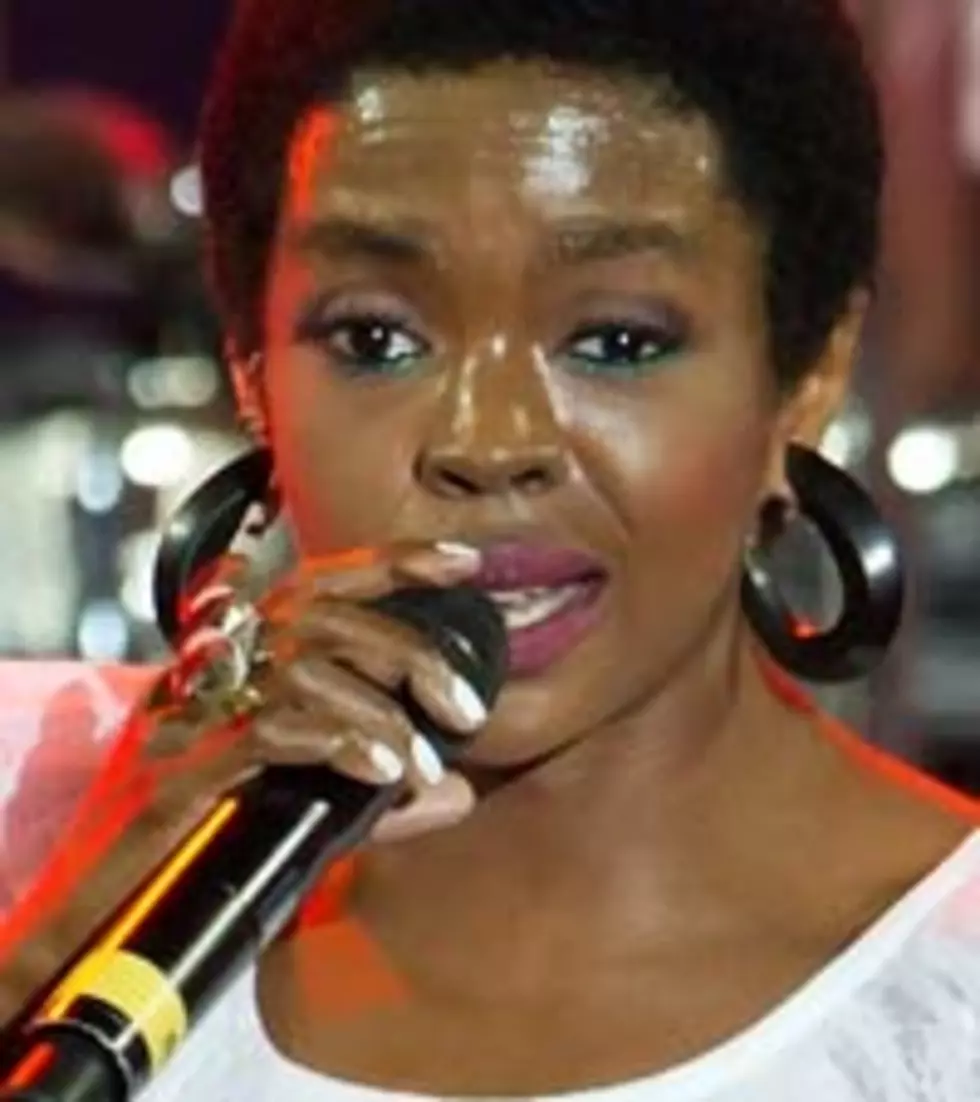 Lauryn Hill, The Roots&#8217; 4th of July Jam: Rapper Performs Surprise Set &#8212; Video