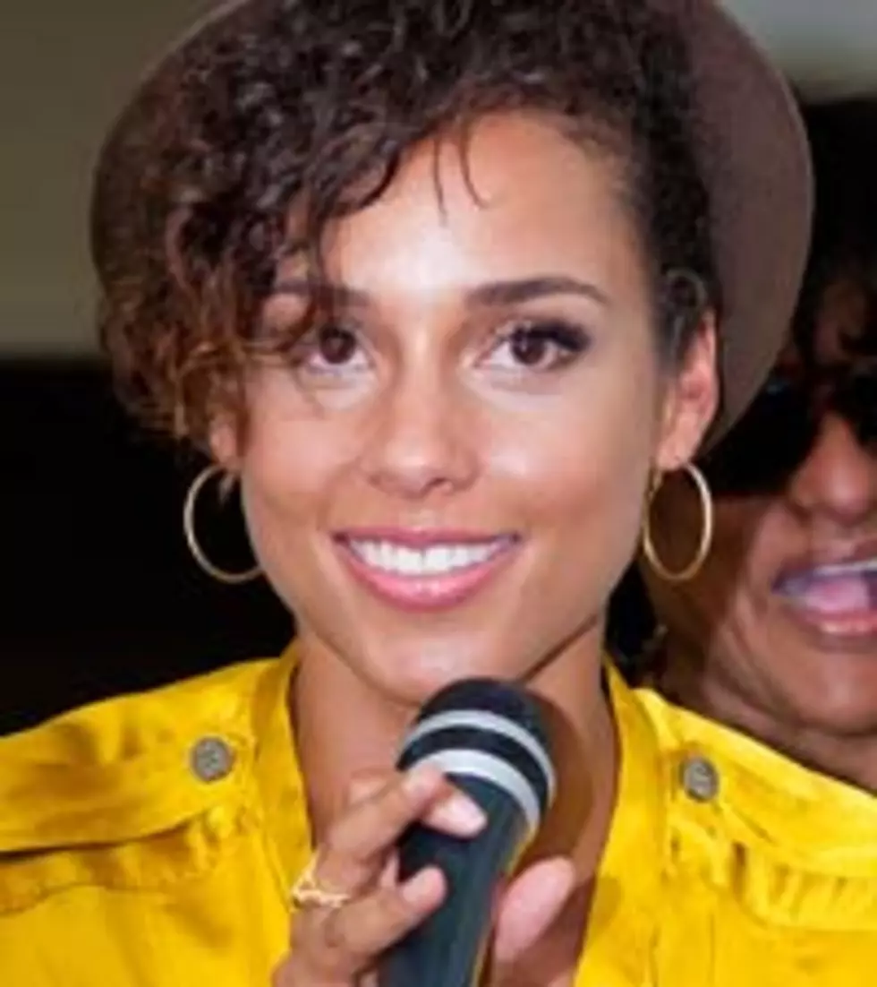 Alicia Keys ‘Girl on Fire’ Album: Singer Debuts Title of New Project