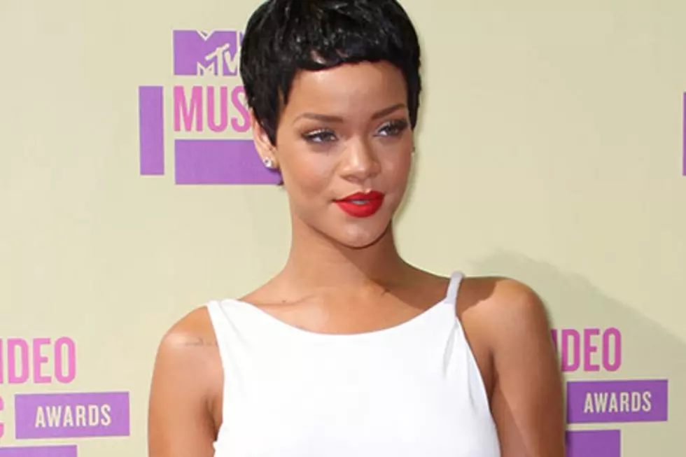 Rihanna Pixie Cut: Singer Debuts Short Hair Style at 2012 MTV VMAs &#8212; Photo
