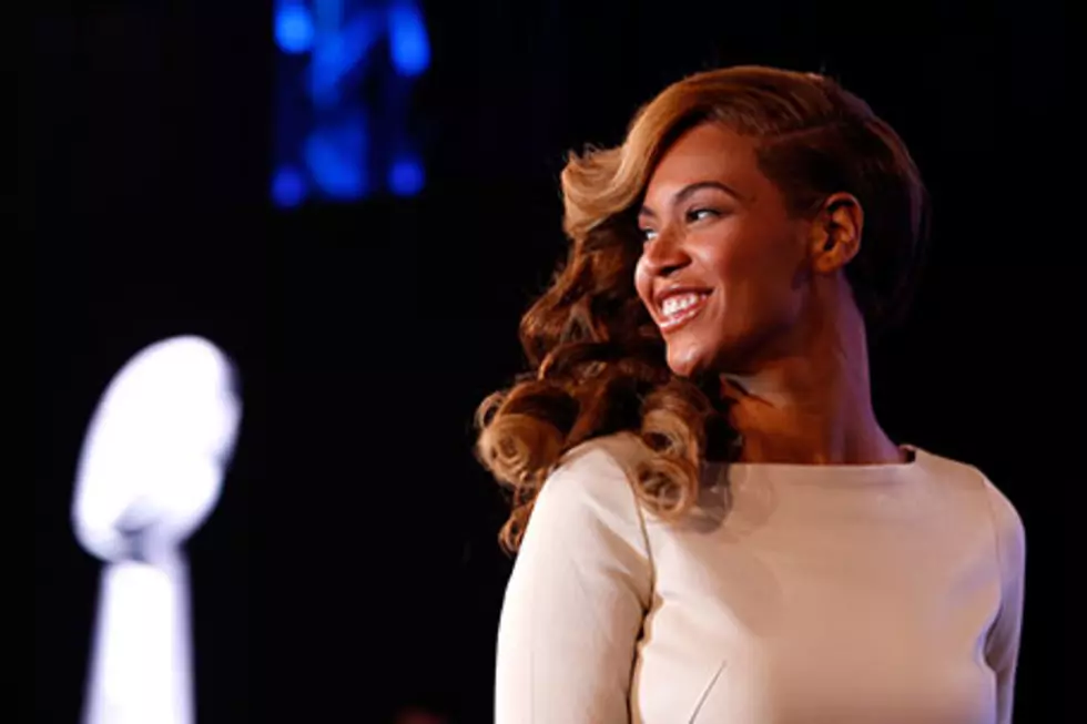 Beyonce Performs National Anthem Live at NFL Press Conference