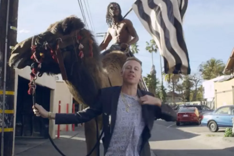 Macklemore &amp; Ryan Lewis &#8216;Can&#8217;t Hold Us&#8217;  Feat. Ray Dalton [Video]