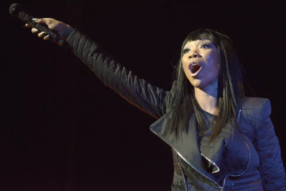 Brandy Performed For 40 People At a South Africa Stadium That Holds 90,000