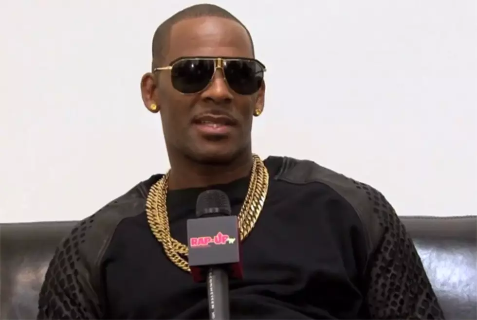 R. Kelly Will Release Christmas Album Next Year
