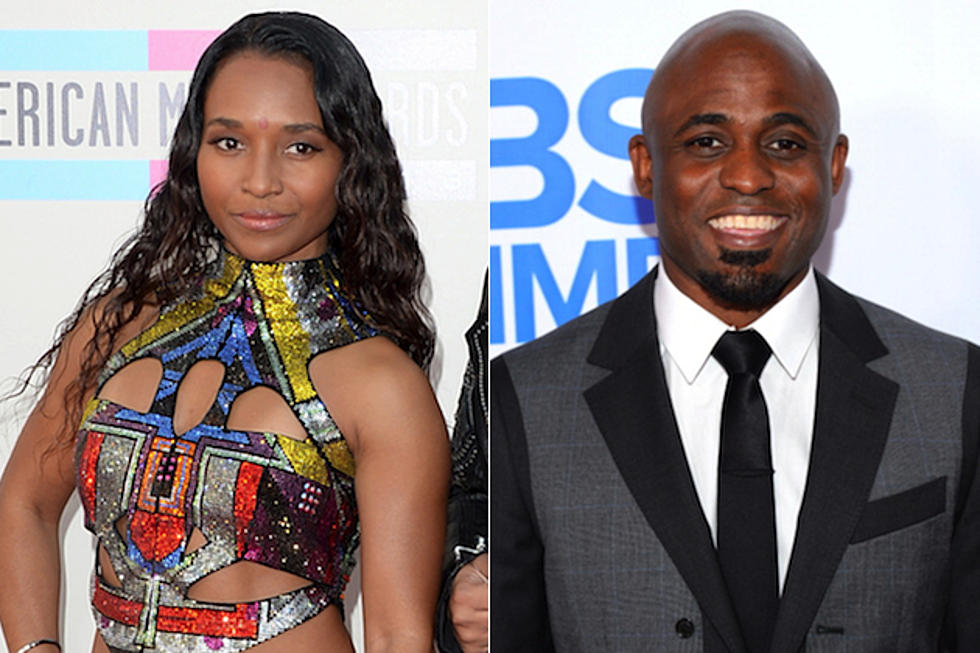 Chilli Denies Dating Wayne Brady