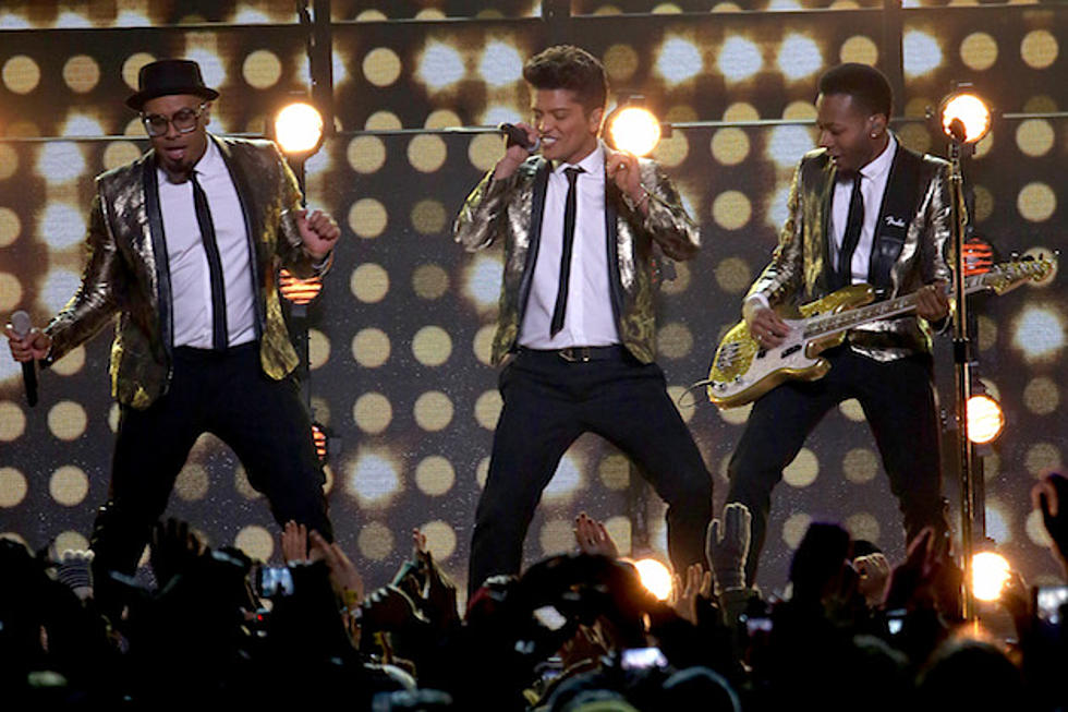 Bruno Mars Delivers Energetic Halftime Show at 2014 Super Bowl