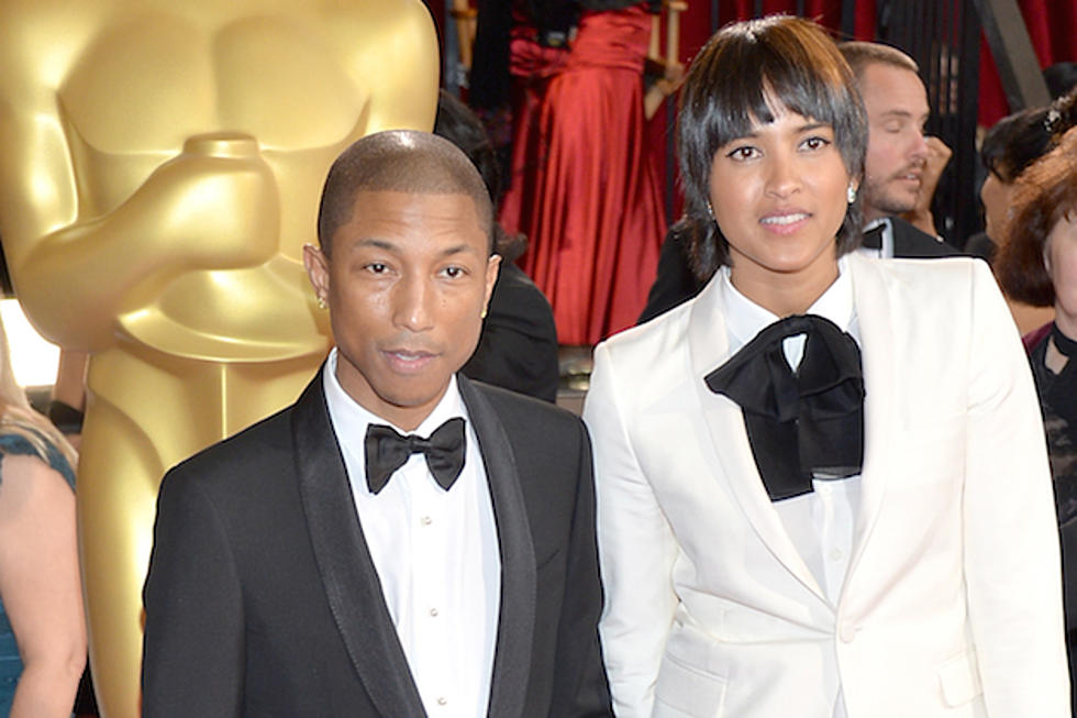 Pharrell Williams Arrives at 2014 Academy Awards Wearing Shorts