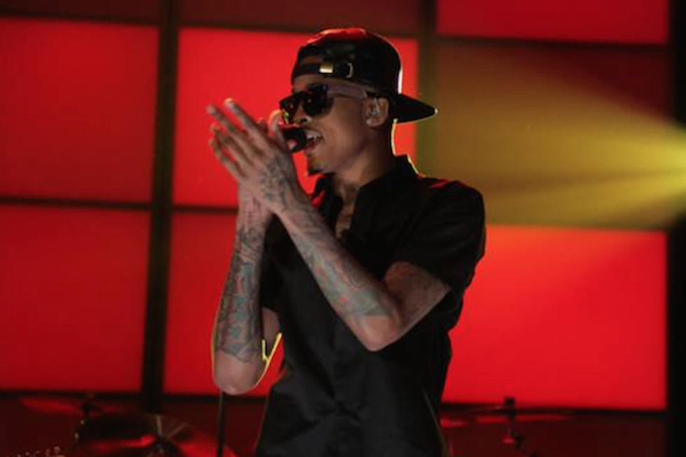 August Alsina Performs 'Make It Home,' 'I Luv This S---' on 'Arsenio'