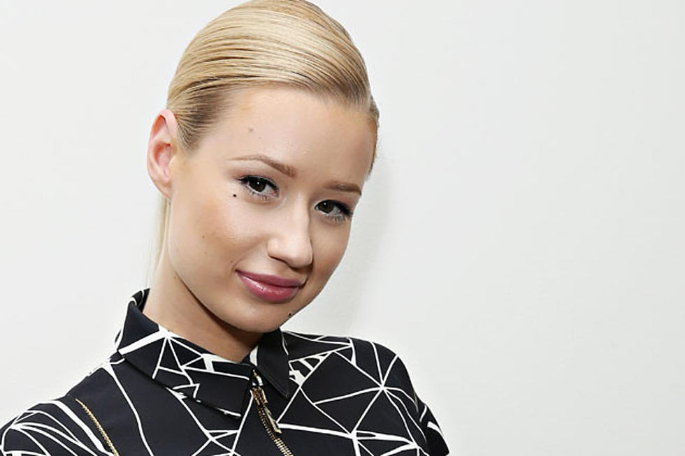 Iggy Azalea Puts Stop to Crowd Surfing Due to Fans Sexually Assaulting Her