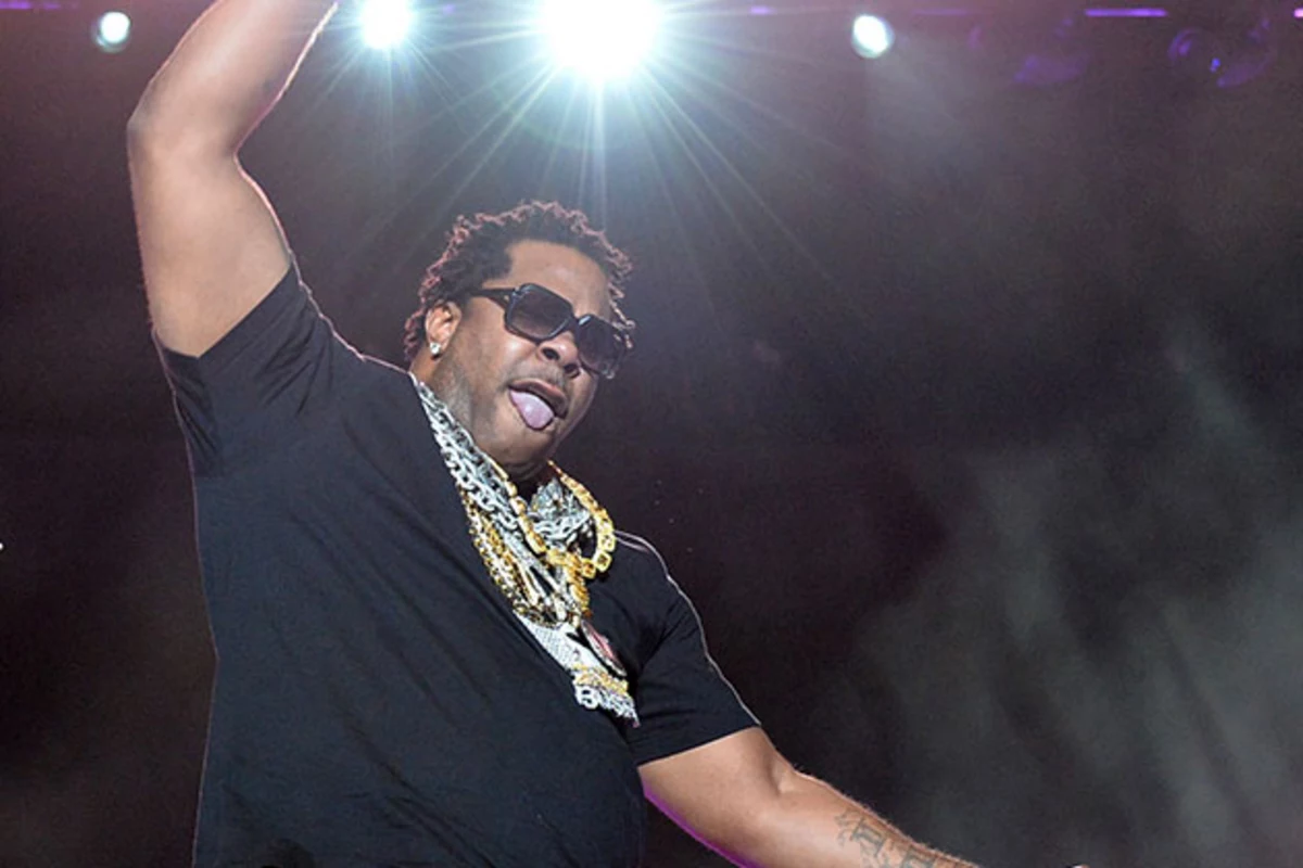 Busta Rhymes Hops on Future's 'Move That Dope' Remix