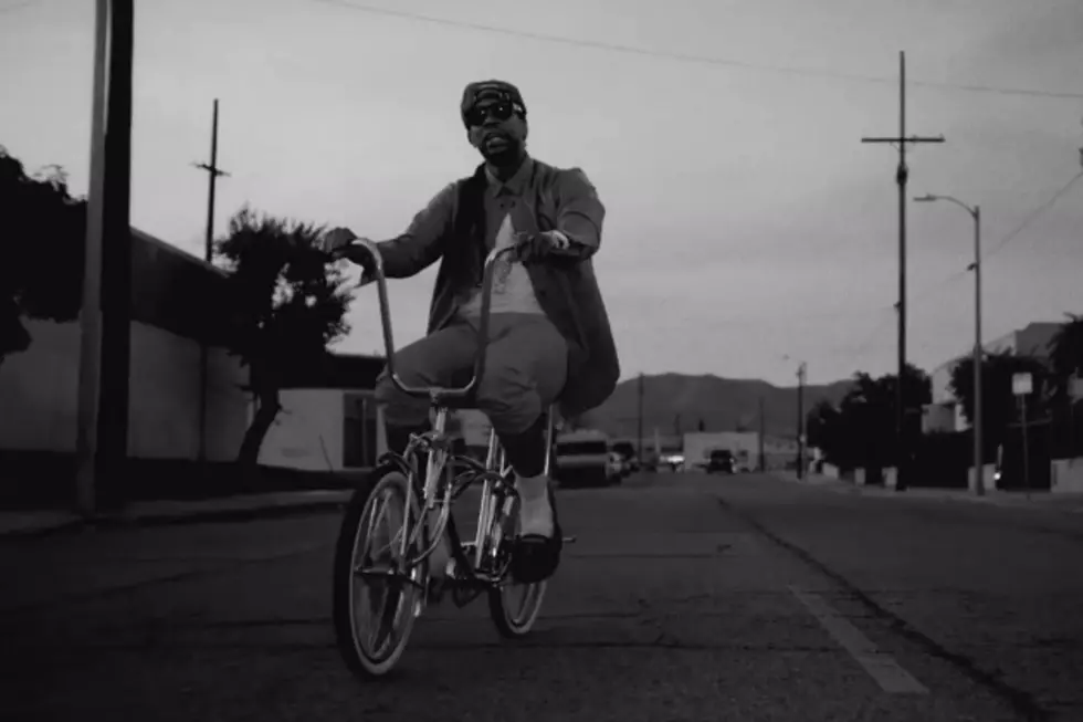 2 Chainz Heads Out West in ‘Trap Back’ Video