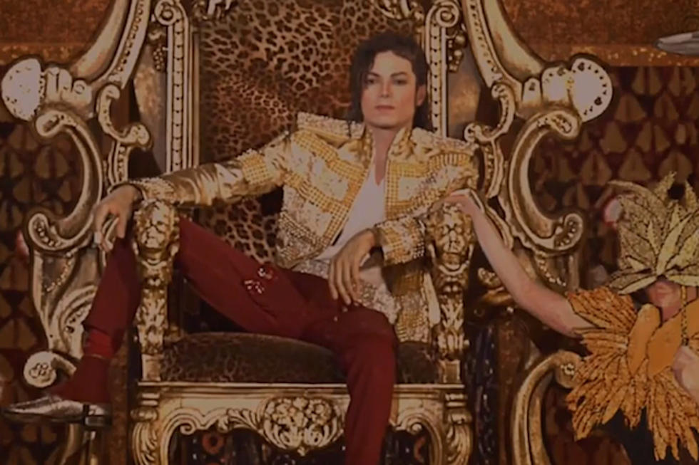 Michael Jackson Hologram Performs ‘Slave to the Rhythm’ at 2014 Billboard Music Awards [VIDEO]