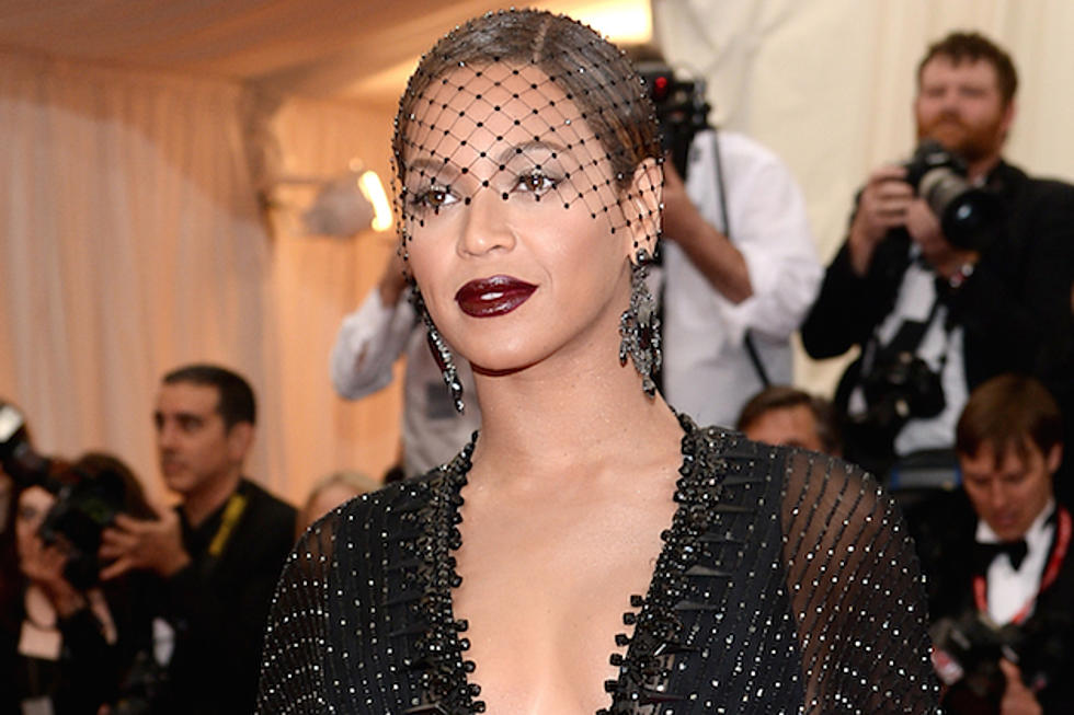 Beyoncé Does New Version of Crazy in Love for 50 Shades of Grey