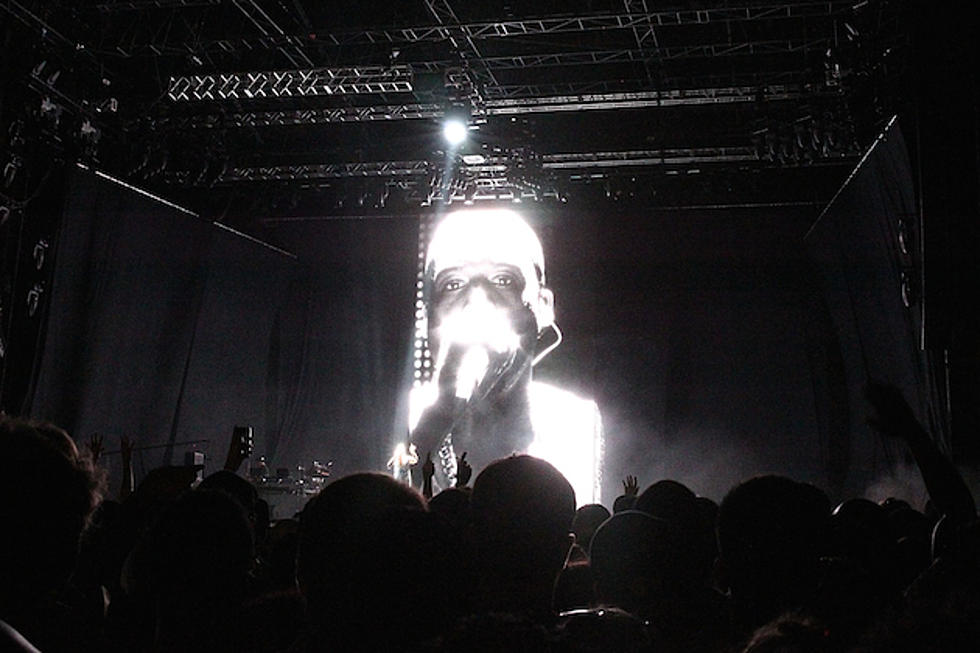 Kanye West, J. Cole Perform at 2014 Made in America Festival in Philadelphia [VIDEO]