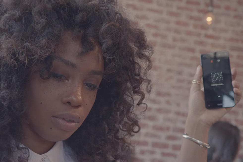 SZA Shows Off New Amazon Smartphone in AT&T Commercial