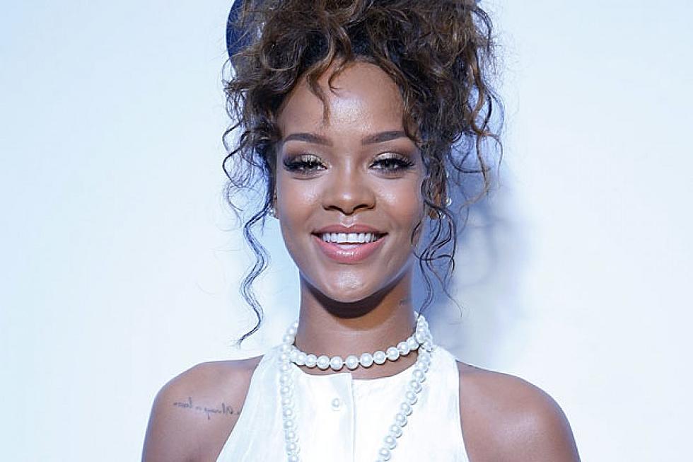Rihanna Is Back On Instagram [PHOTOS]