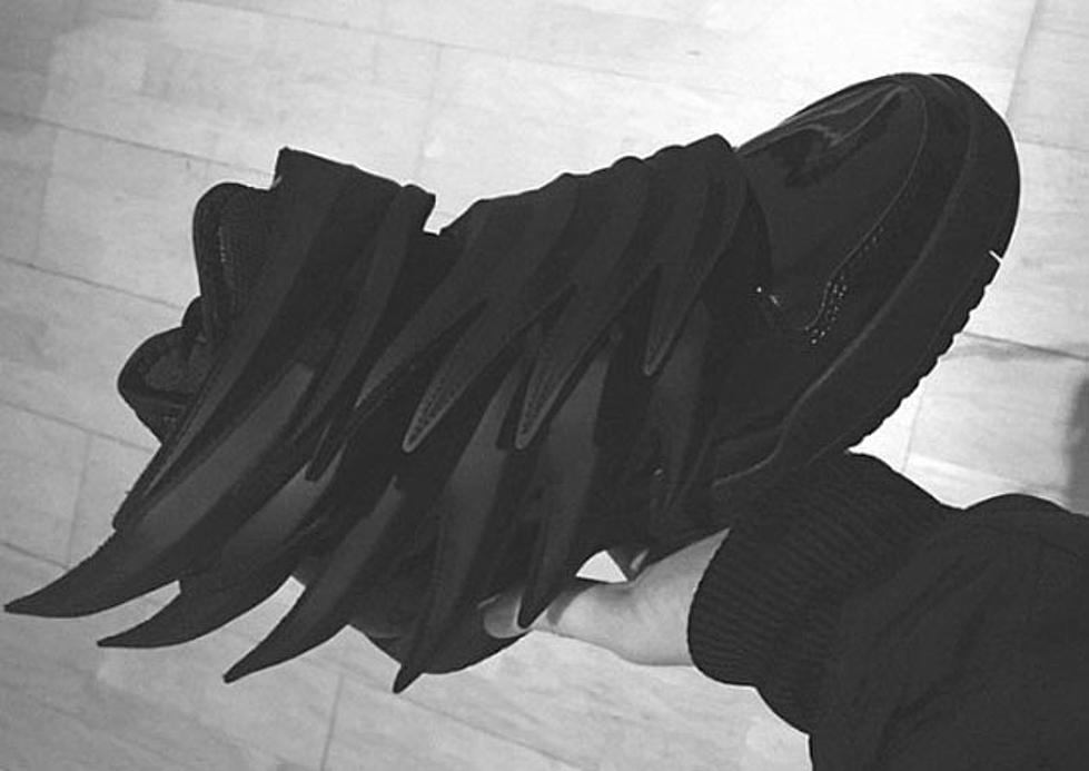 adidas Originals x Jeremy Scott &#8216;Dark Knight&#8217;
