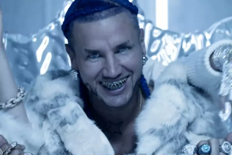 Riff Raff Chills on His Throne in ‘Tip Toe Wing in My Jawwdinz’ Video