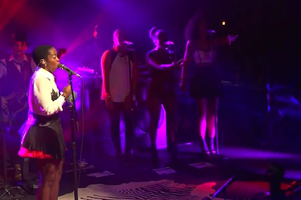 Lauryn Hill Performs 'Ready or Not' at the Brooklyn Bowl in New York City