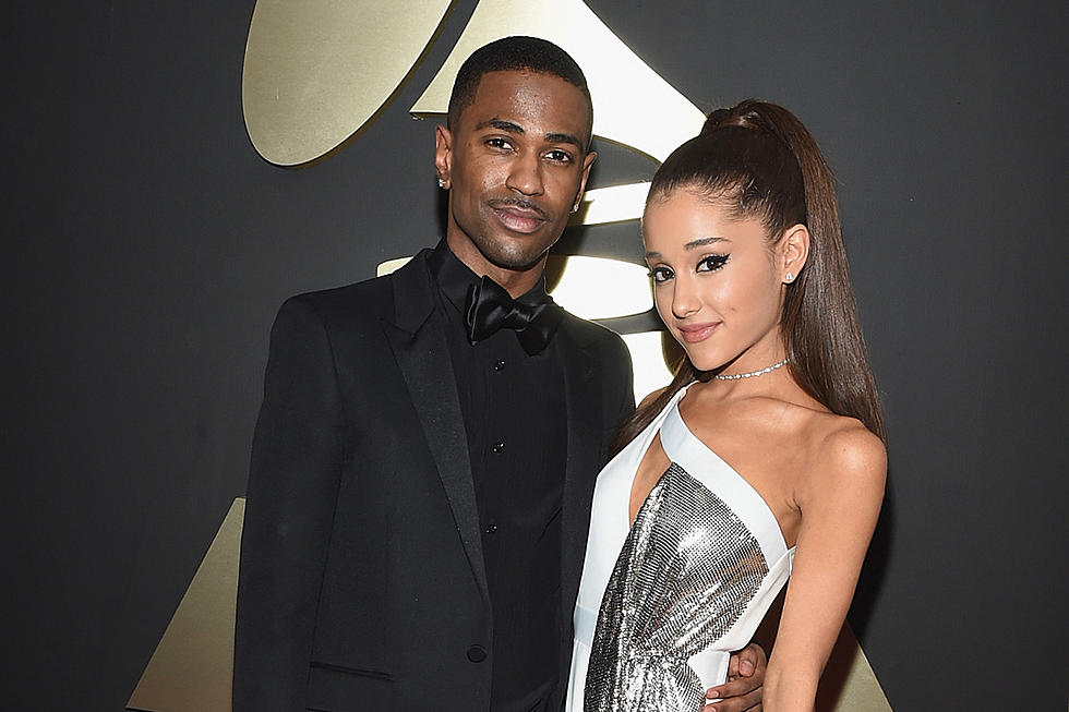 Big Sean Calms Ariana Grande's Nerves at 2015 Grammy Awards