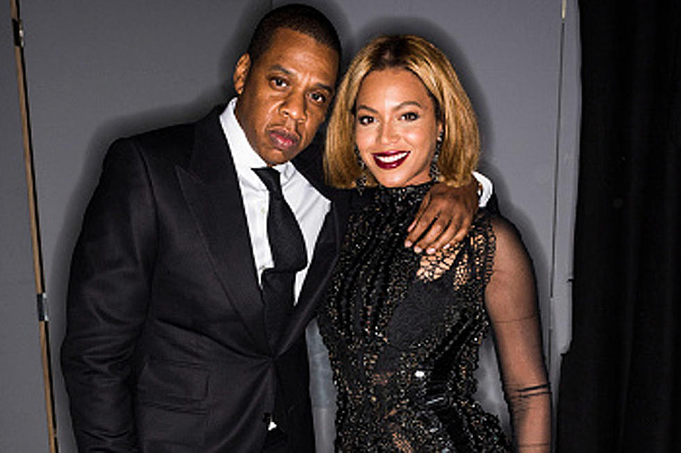Beyonce and JAY-Z Dress Up as Lil Kim and Biggie for Halloween [PHOTO]